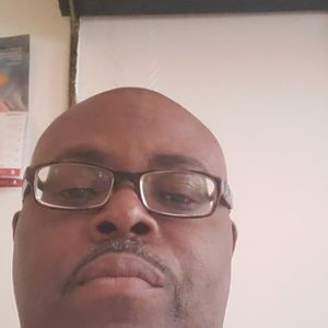 Meet your Posher, Gregorio